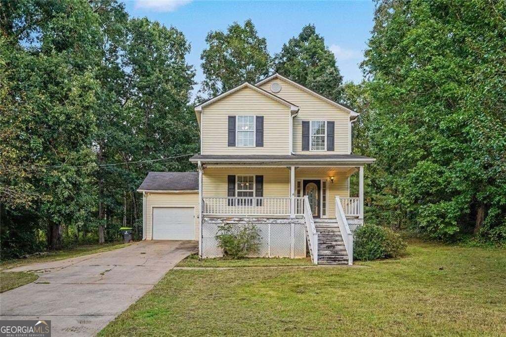 3 bedroom, 2.5 bathroom, 1,976 sq ft single family residence for sale at 45 Hunters Ridge Court, Covington, GA 30014 — photo 1 of 14