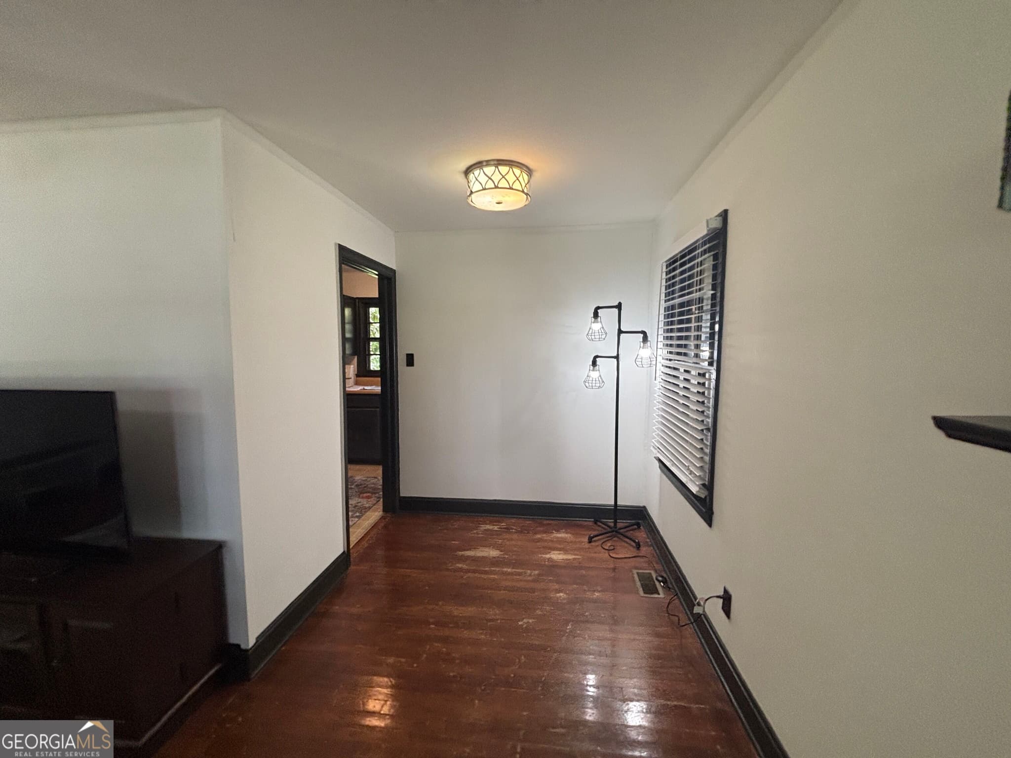 3 bedroom, 1.5 bathroom, 1,188 sq ft single family residence for sale at 110 Peter Street, Cochran, GA 31014 — photo 7