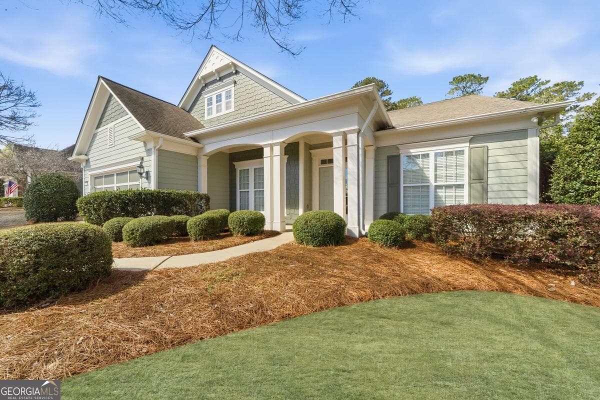 3 bedroom, 3.5 bathroom, 2,842 sq ft single family residence sold at 1000 Deep Water Way, Greensboro, GA 30642