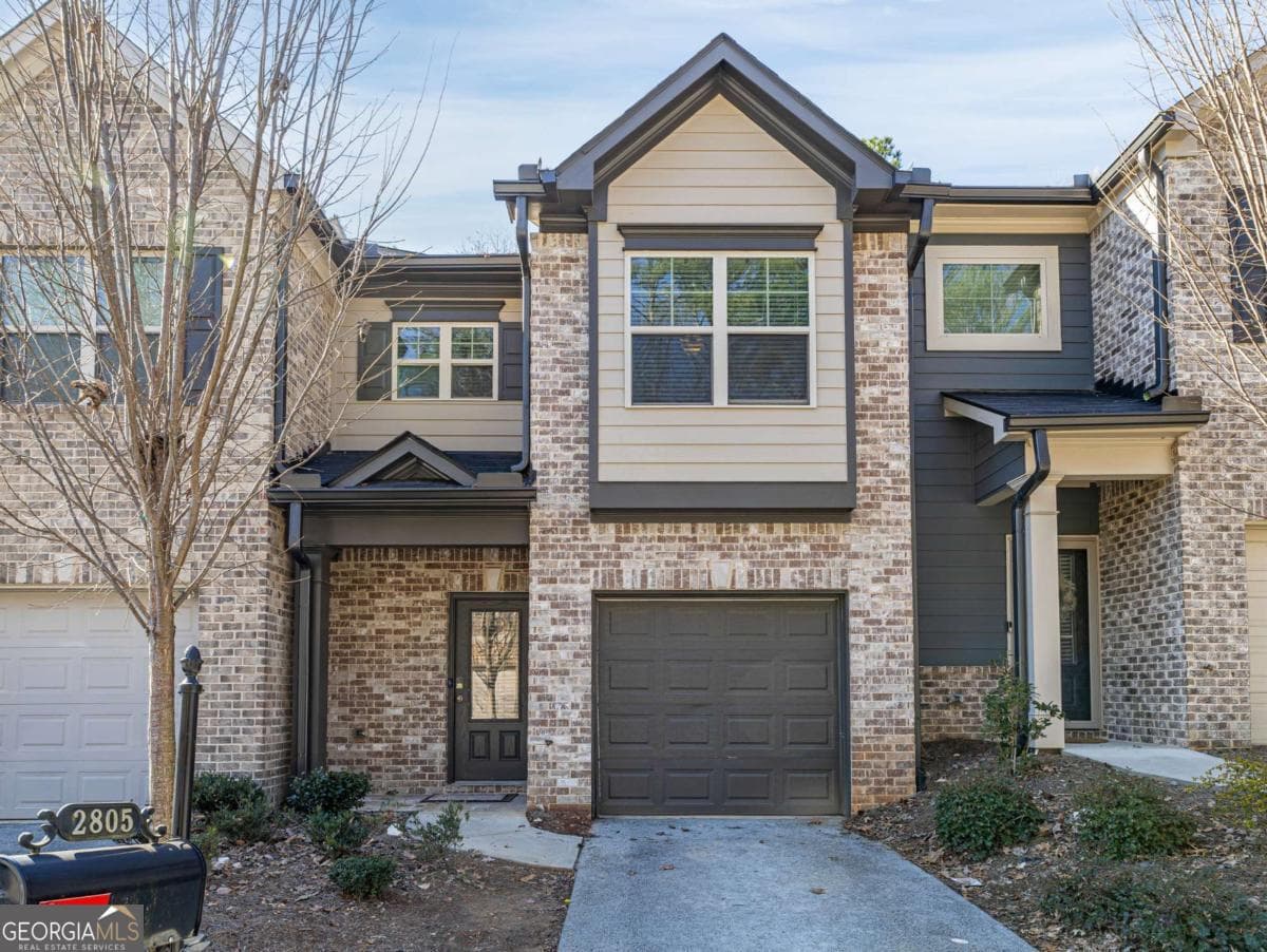 3 bedroom, 2.5 bathroom, 1,544 sq ft townhouse sold at 2805 Ridgeview Drive, Atlanta, GA 30331