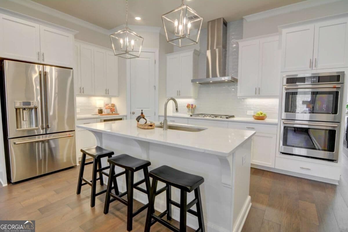 3 bedroom, 2.5 bathroom, 2,240 sq ft townhouse for sale at 4651 Lanarc Drive, Peachtree Corners, GA 30092 — photo 3
