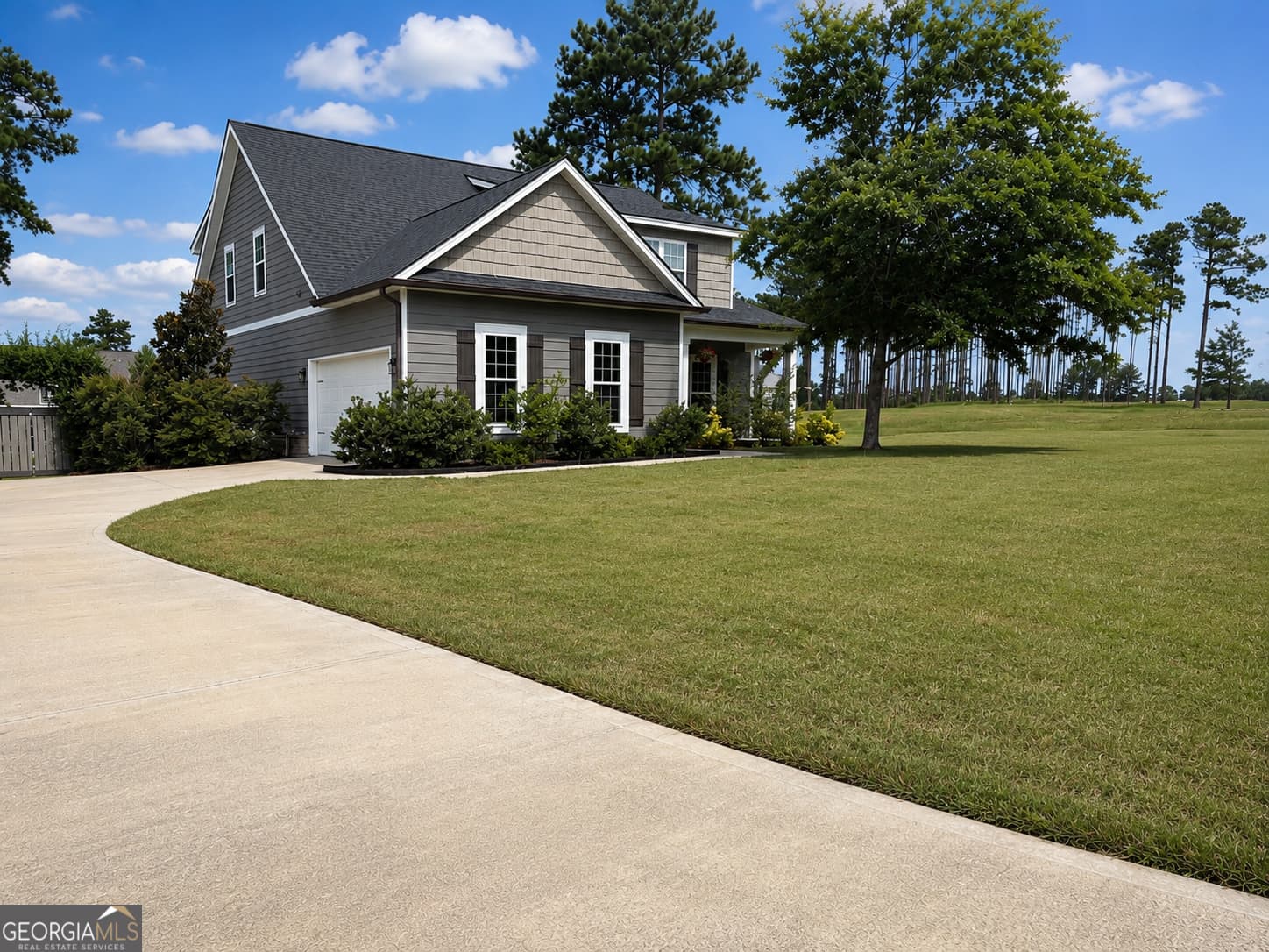 4 bedroom, 2.5 bathroom, 2,882 sq ft single family residence for sale at 202 Tannery Lane, Statesboro, GA 30461 — photo 2
