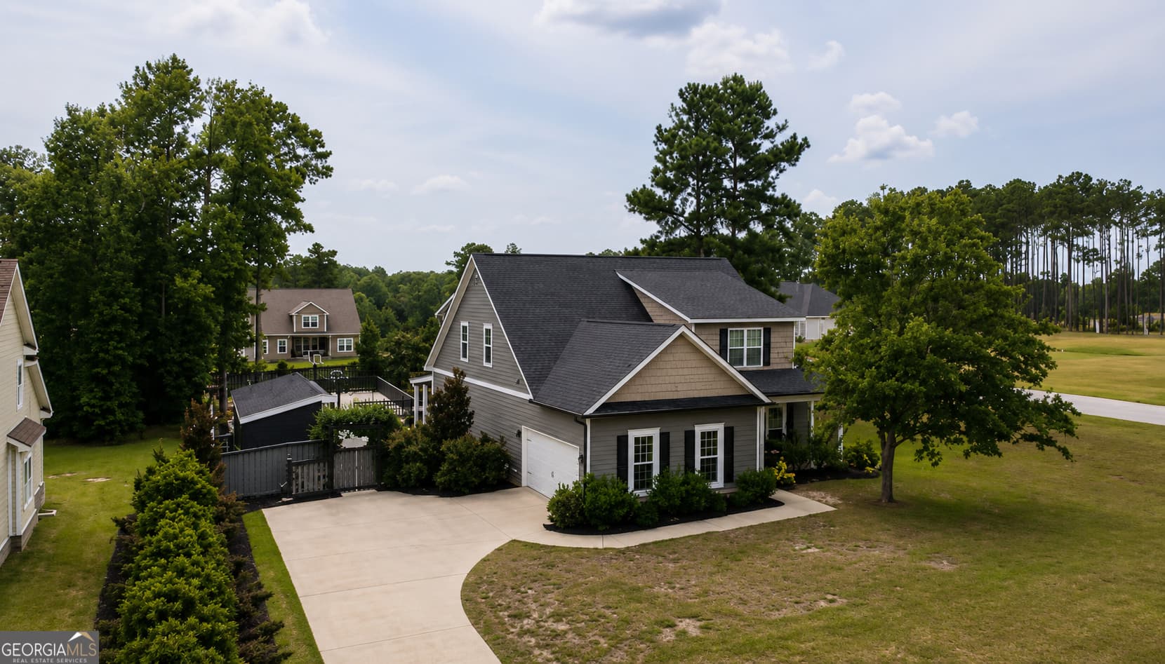 4 bedroom, 2.5 bathroom, 2,882 sq ft single family residence for sale at 202 Tannery Lane, Statesboro, GA 30461 — photo 3