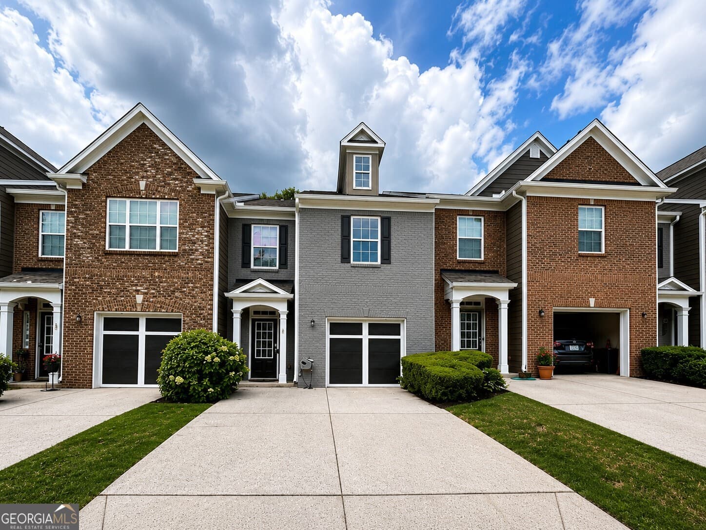 2 bedroom, 2.5 bathroom townhouse for rent at 4922 Sherwood Way, Cumming, GA 30040 for $1,895 a month — photo 1 of 1