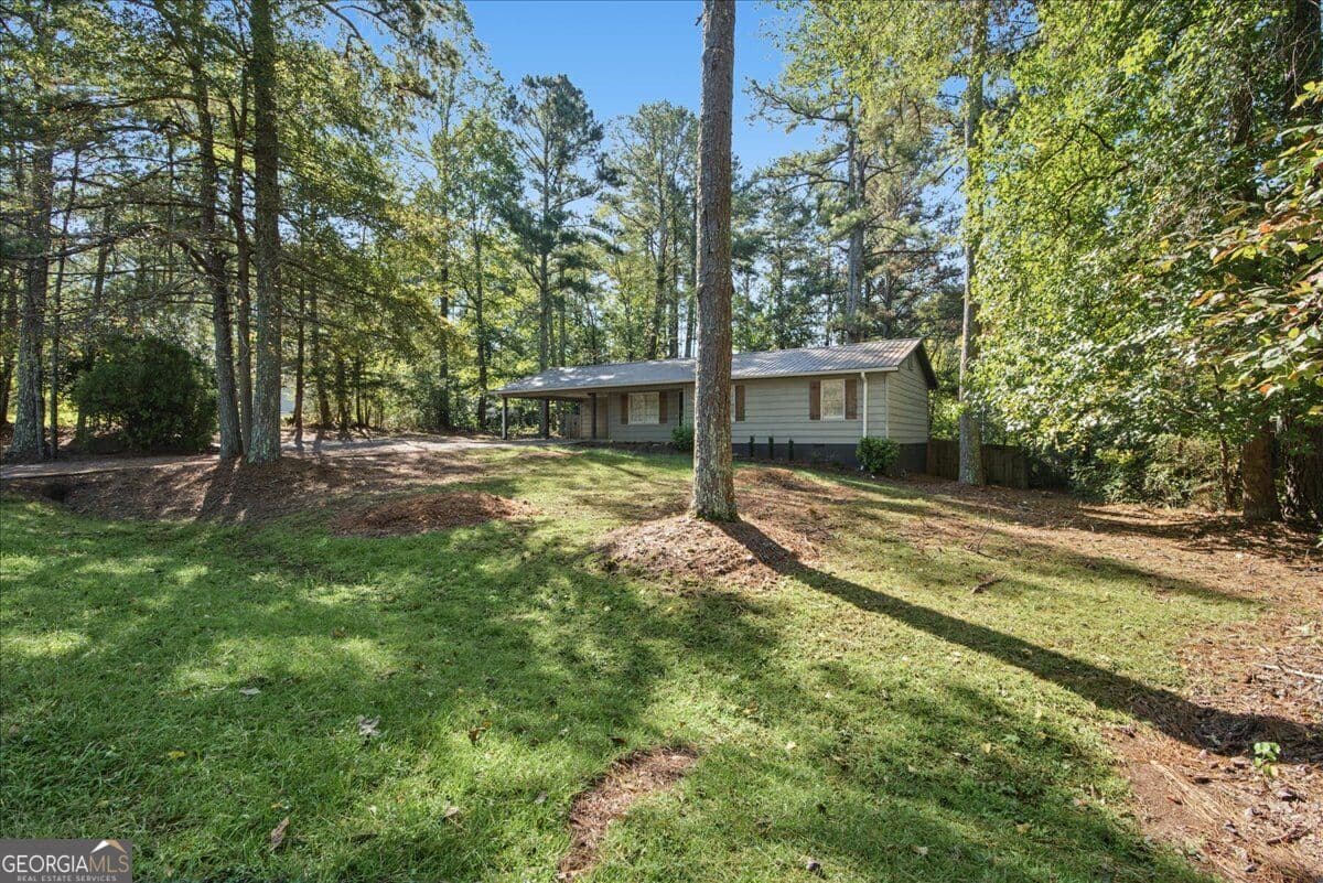 3 bedroom, 2 bathroom, 1,544 sq ft single family residence for sale at 1537 Georgia Avenue, Bremen, GA 30110 — photo 2