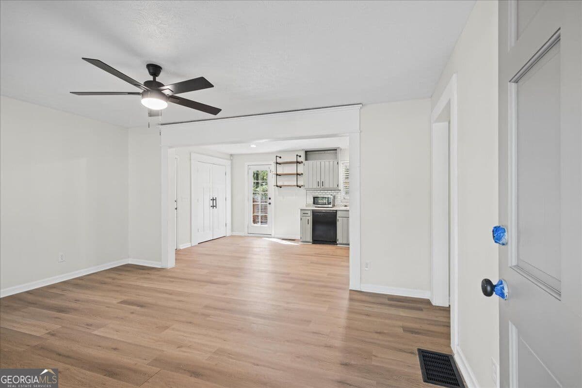 3 bedroom, 2 bathroom, 1,544 sq ft single family residence for sale at 1537 Georgia Avenue, Bremen, GA 30110 — photo 9