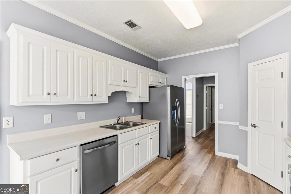 3 bedroom, 2 bathroom, 2,014 sq ft single family residence for sale at 4325 Regans Lane, Augusta, GA 30909 — photo 8