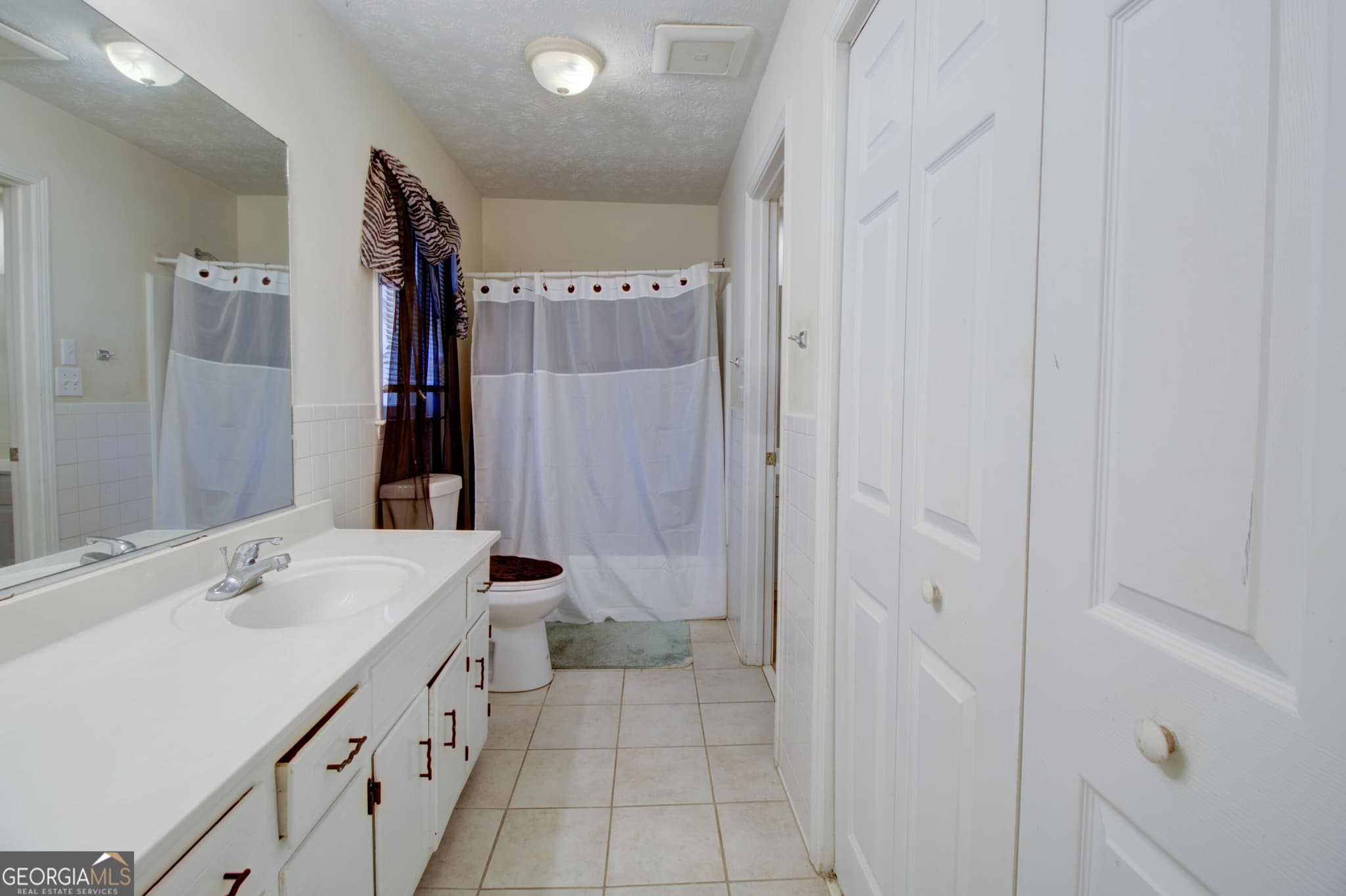 2 bedroom, 1.5 bathroom, 1,596 sq ft single family residence for sale at 202 E Wright Street, Winder, GA 30680 — photo 8