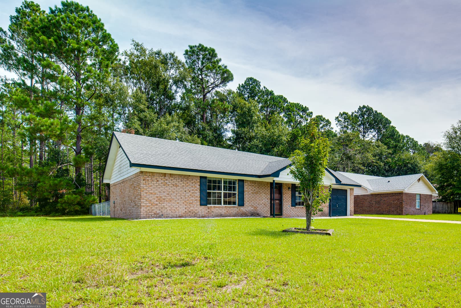 3 bedroom, 2 bathroom, 1,240 sq ft single family residence for sale at 1076 Desert Shield Street, Hinesville, GA 31313 — photo 7