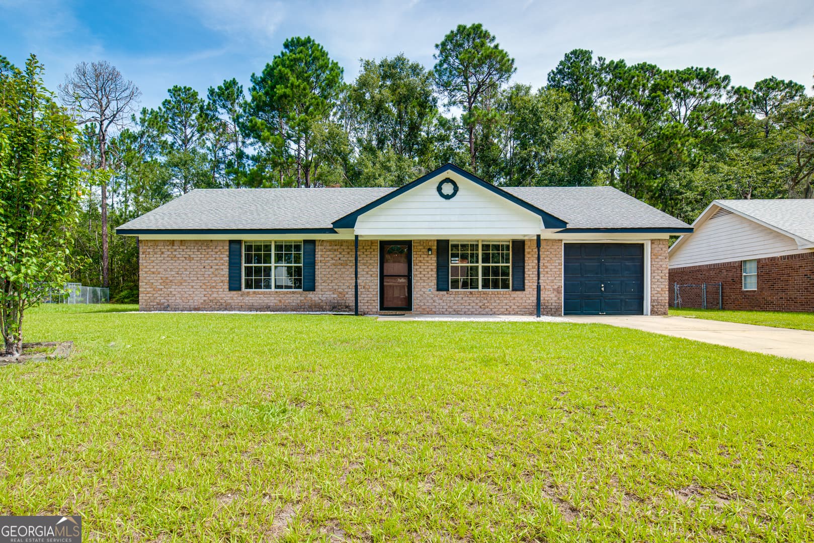 3 bedroom, 2 bathroom, 1,240 sq ft single family residence for sale at 1076 Desert Shield Street, Hinesville, GA 31313