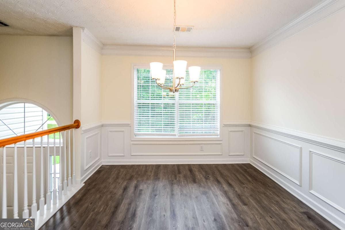 5 bedroom, 3 bathroom single family residence for rent at 805 Lewis Ridge Circle, Lawrenceville, GA 30045 for $2,600 a month — photo 10