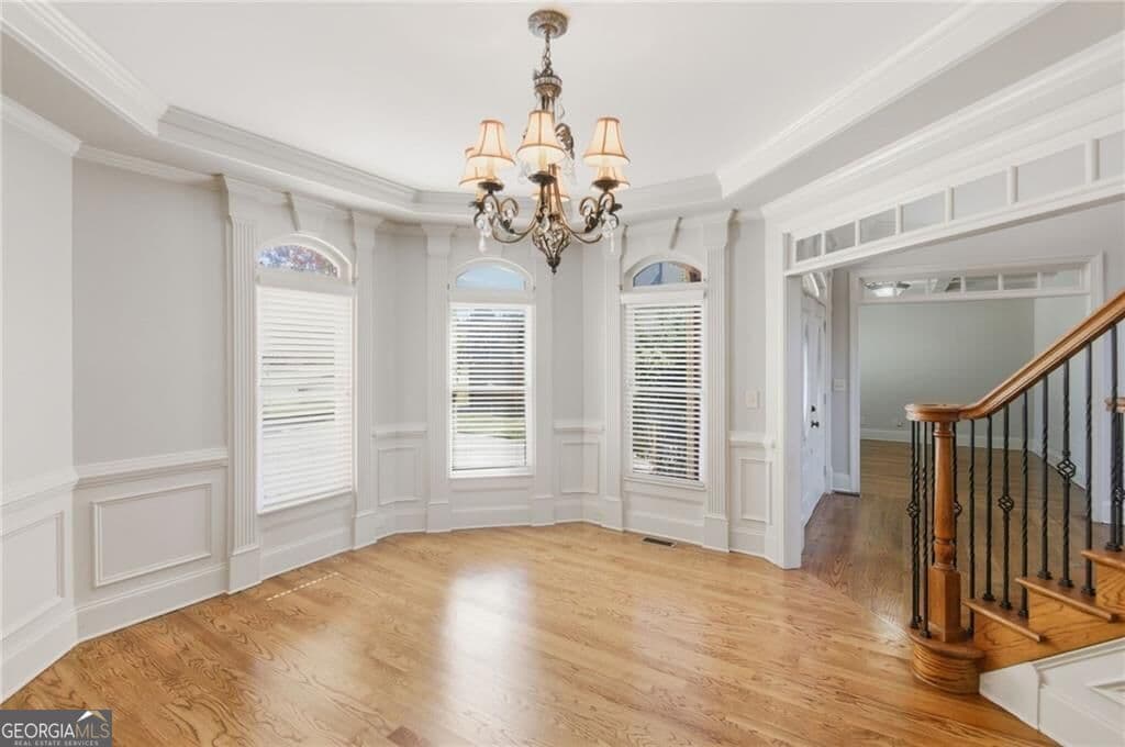 7 bedroom, 5.5 bathroom, 6,509 sq ft single family residence for rent at 4728 Moon Hollow Court, Buford, GA 30519 for $5,500 a month — photo 6