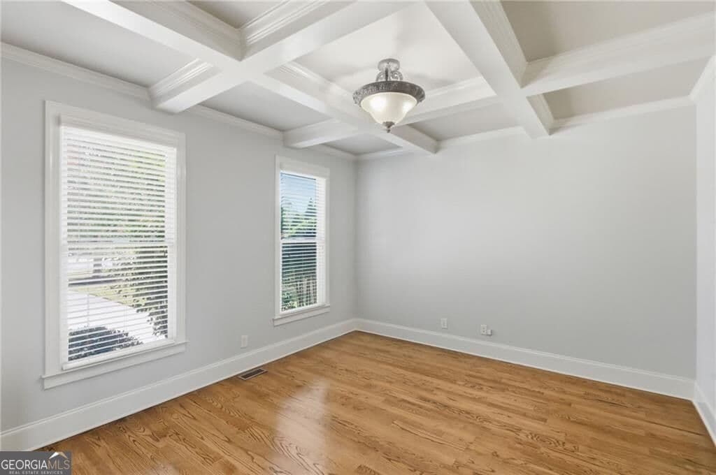 7 bedroom, 5.5 bathroom, 6,509 sq ft single family residence for rent at 4728 Moon Hollow Court, Buford, GA 30519 for $5,500 a month — photo 7