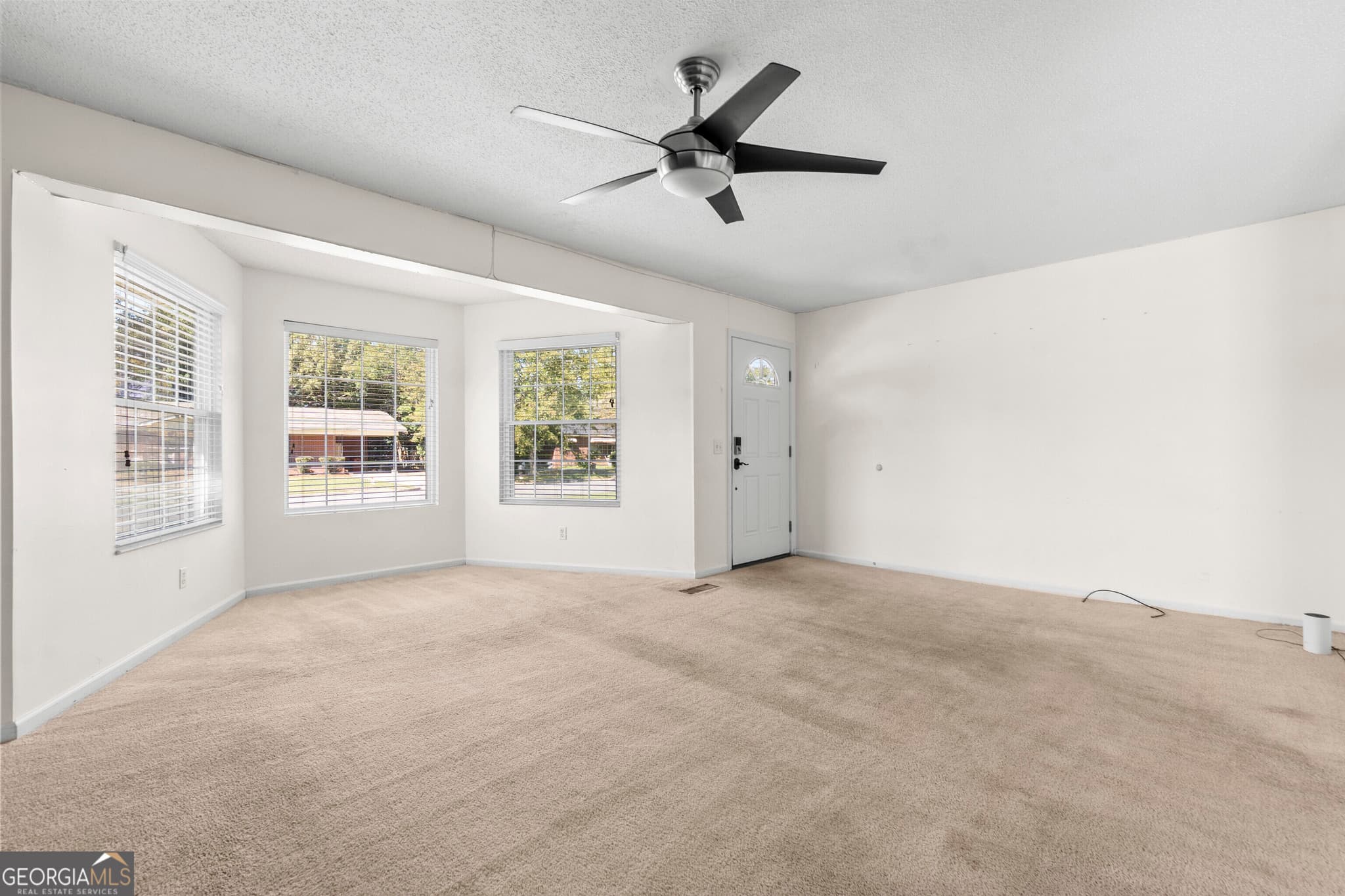 4 bedroom, 2 bathroom, 1,739 sq ft single family residence for sale at 109 McVay Drive, Cochran, GA 31014 — photo 5