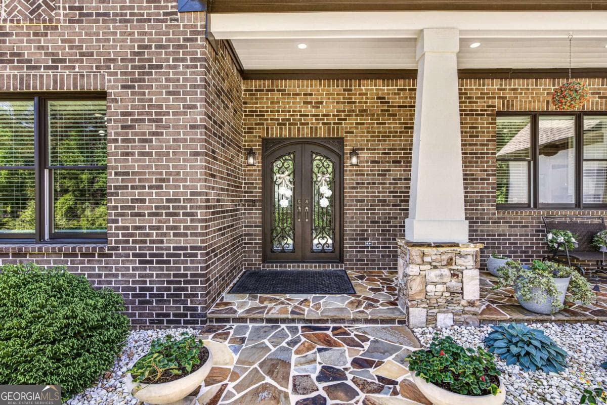 5 bedroom, 5.5 bathroom single family residence for sale at 783 Blackberry Trail, Lawrenceville, GA 30043 — photo 4