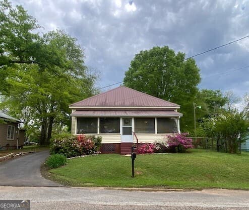 118 E 19th Street, Lanett, AL 36863 — most recent listing photo