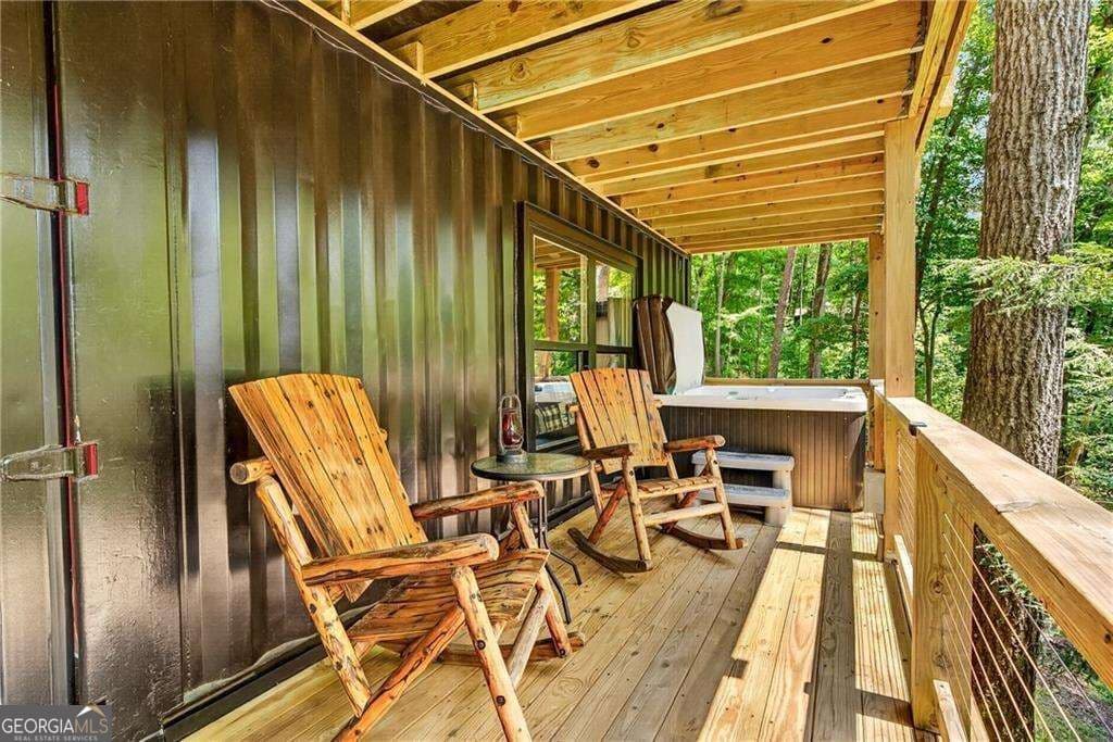 1 bedroom, 1 bathroom, 160 sq ft single family residence for sale at 649 Power Dam Road, Blue Ridge, GA 30513 — photo 4