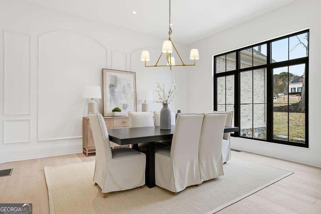 5 bedroom, 5.5 bathroom, 5,938 sq ft single family residence for sale at 115 Oak Leaf Trail, Milton, GA 30004 — photo 6
