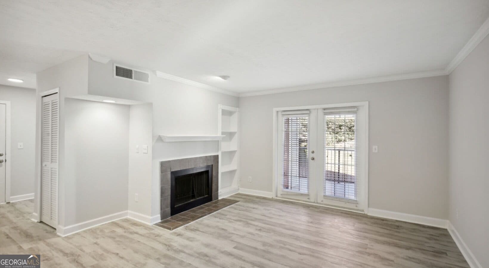 2 bedroom, 2 bathroom, 1,111 sq ft apartment for rent at 100 Pinhurst Drive 0718V, Atlanta, GA 30339 for $1,655 a month — photo 7
