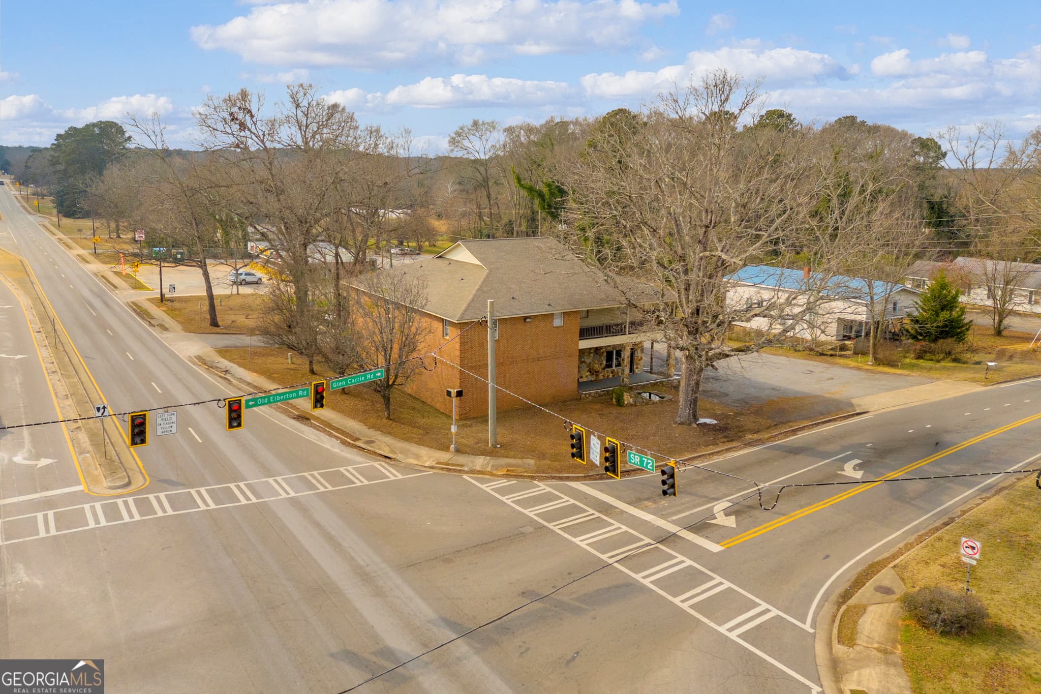 4 bedroom, 7 bathroom, 7,000 sq ft mixed use for sale at 19 Glenn Carrie, Hull, GA 30646 — photo 5