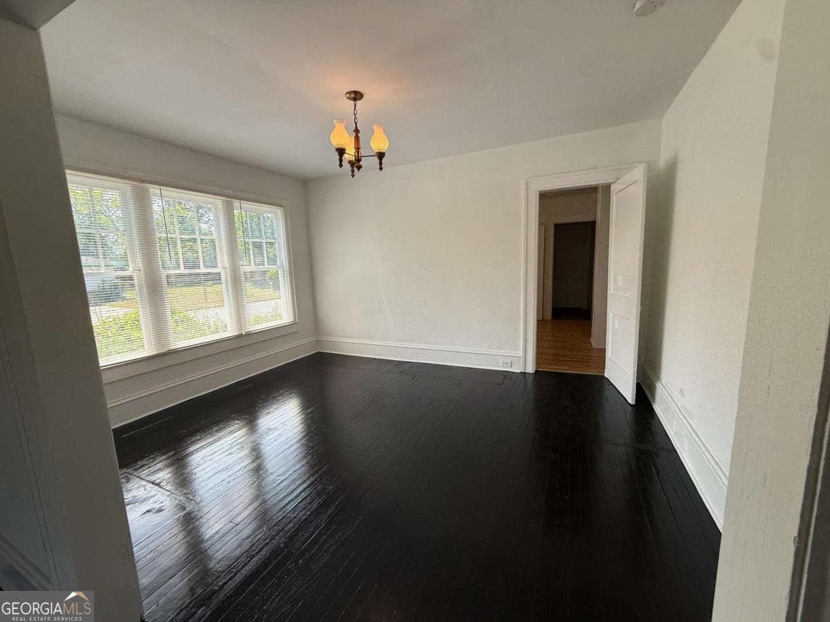 3 bedroom, 2 bathroom, 1,136 sq ft single family residence for sale at 713 Quaterman Street, Waycross, GA 31501 — photo 5