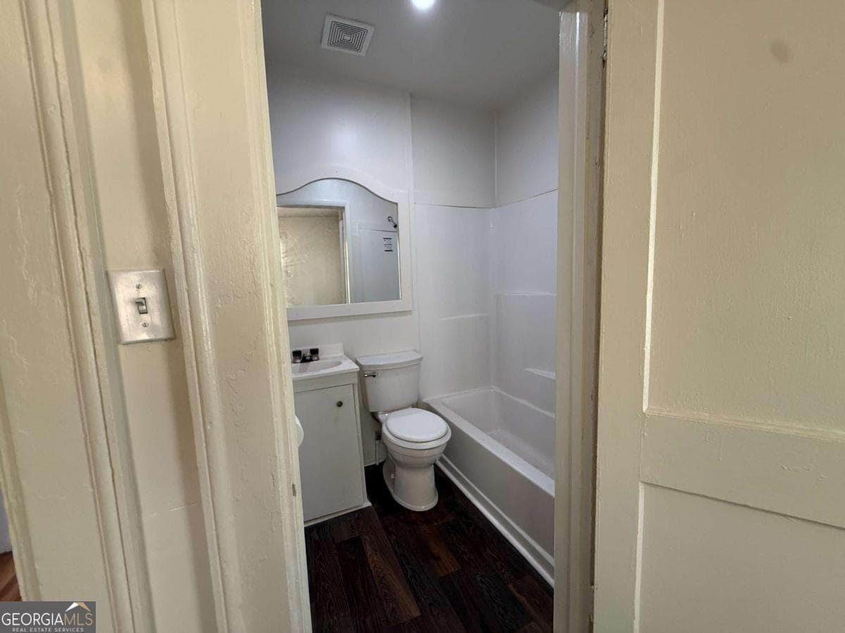 3 bedroom, 2 bathroom, 1,136 sq ft single family residence for sale at 713 Quaterman Street, Waycross, GA 31501 — photo 10