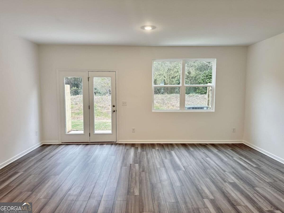 3 bedroom, 2.5 bathroom, 1,386 sq ft townhouse for sale at 168 Alpha Drive, Cartersville, GA 30120 — photo 7