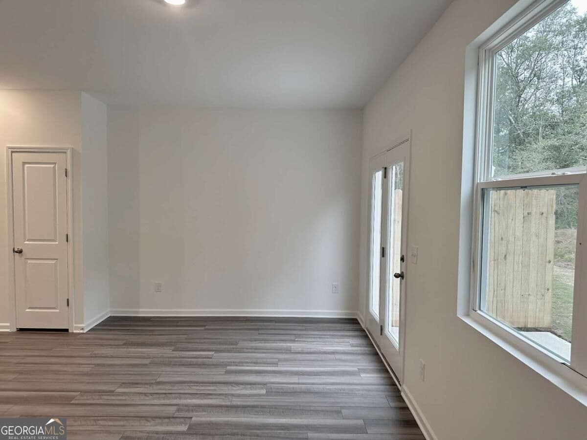3 bedroom, 2.5 bathroom, 1,386 sq ft townhouse for sale at 168 Alpha Drive, Cartersville, GA 30120 — photo 8