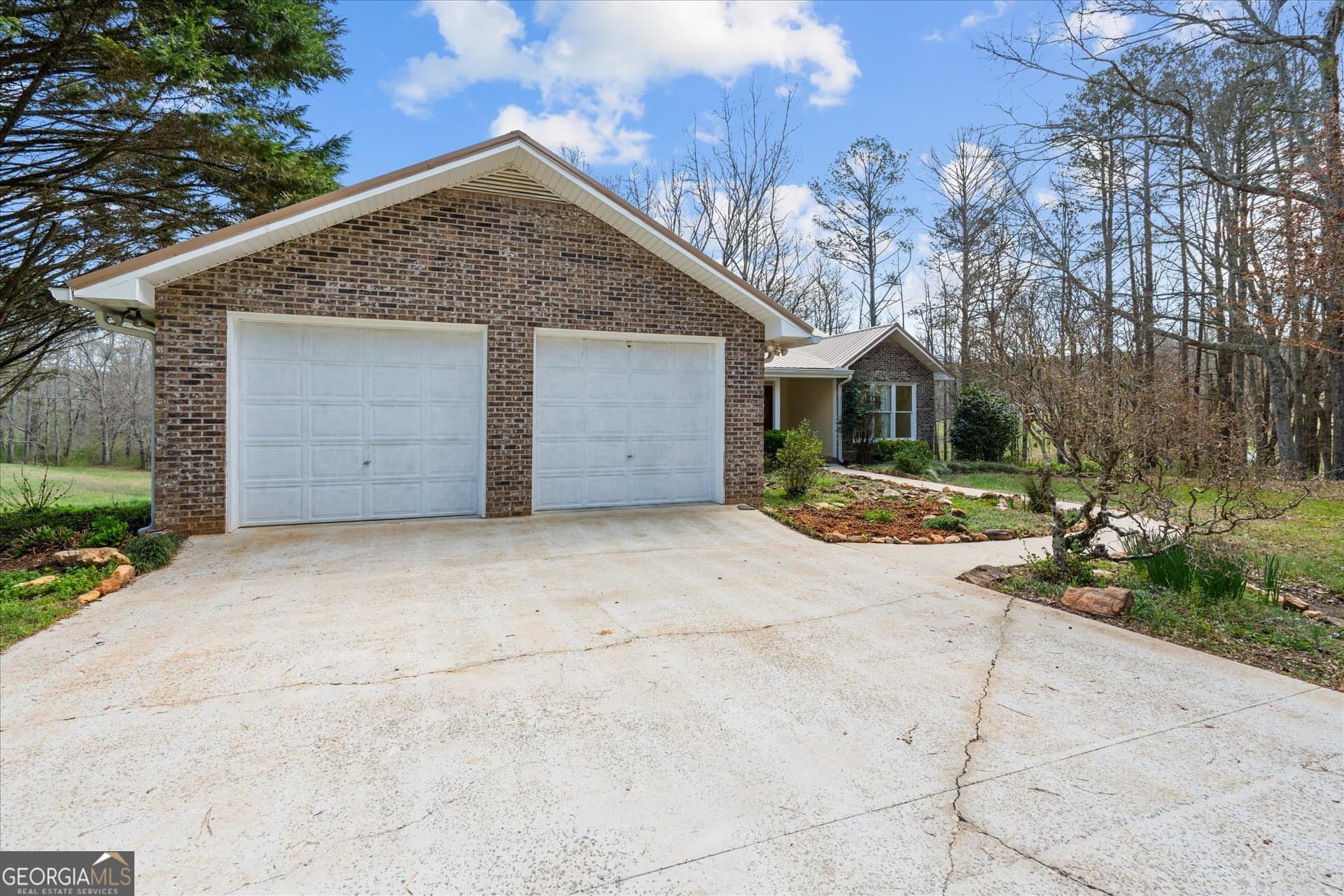 3 bedroom, 2.5 bathroom, 2,757 sq ft single family residence for sale at 1789 County Road 16, Raonoke, AL 36274 — photo 7