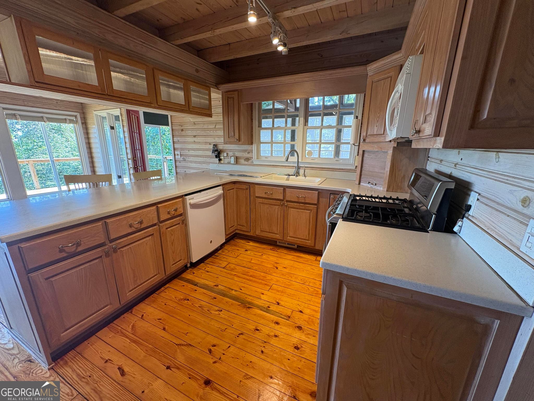 3 bedroom, 2 bathroom, 3,344 sq ft single family residence for sale at 86 Yonah View, Dahlonega, GA 30533 — photo 8