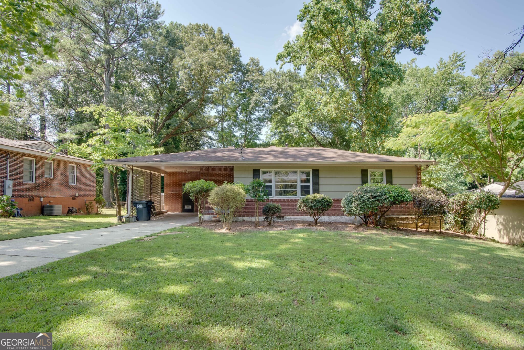 3 bedroom, 1 bathroom, 996 sq ft single family residence for rent at 2304 Bonner Road, East Point, GA 30344 for $1,565 a month — photo 1 of 20