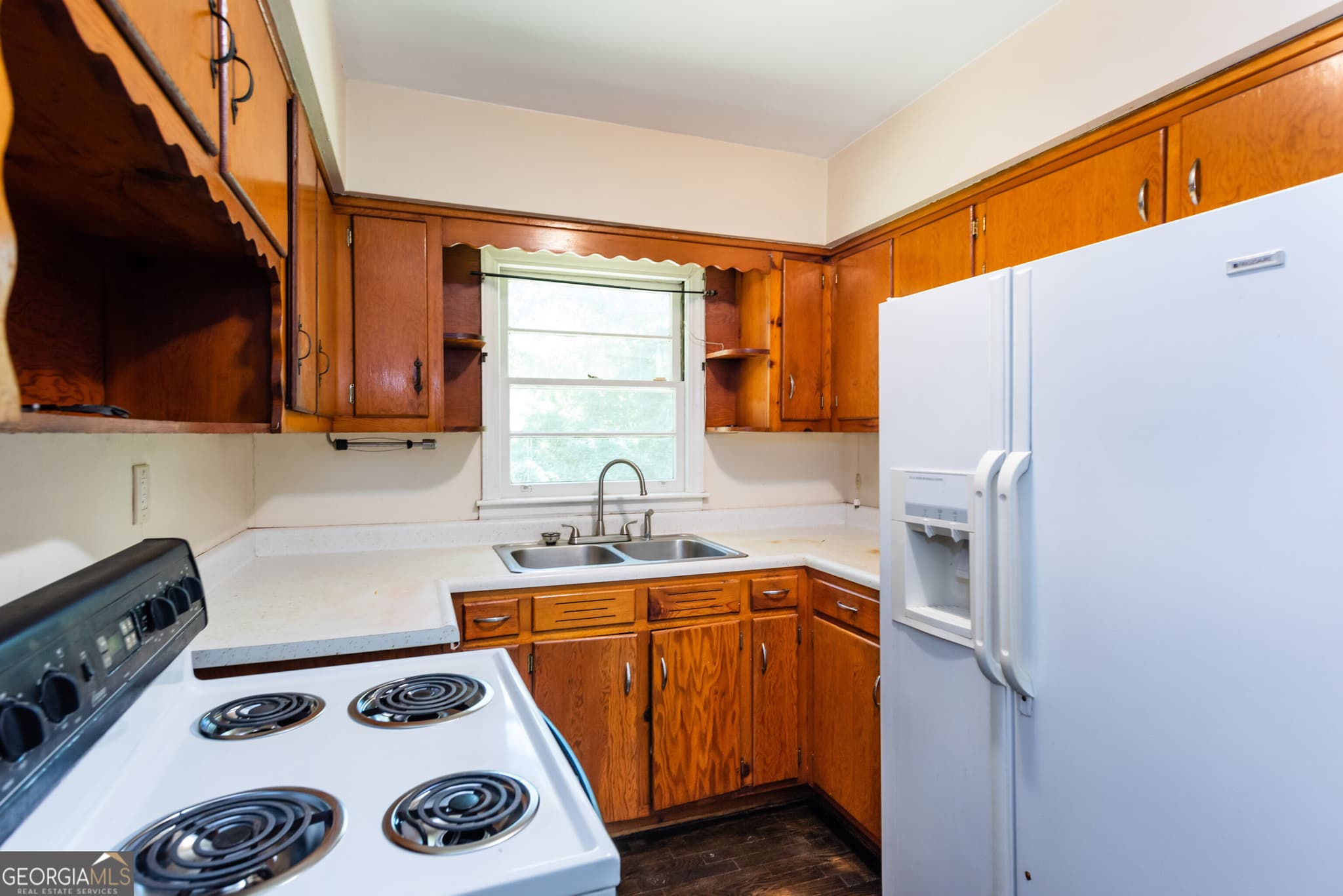 3 bedroom, 1 bathroom, 996 sq ft single family residence for rent at 2304 Bonner Road, East Point, GA 30344 for $1,565 a month — photo 10