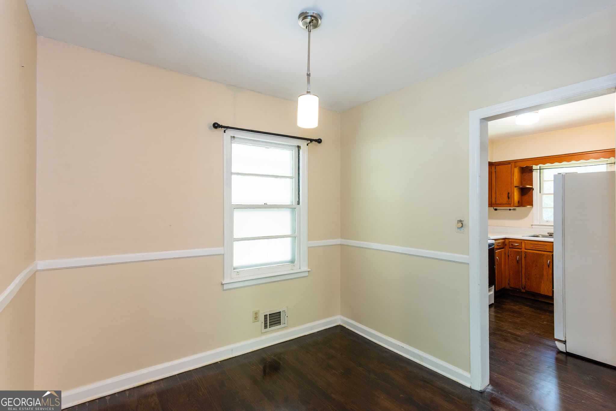 3 bedroom, 1 bathroom, 996 sq ft single family residence for rent at 2304 Bonner Road, East Point, GA 30344 for $1,565 a month — photo 8