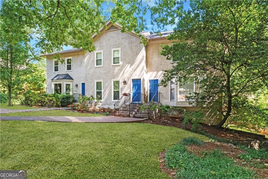 3 bedroom, 2.5 bathroom, 1,492 sq ft townhouse sold at 661 N Parkwood Road, Decatur, GA 30030