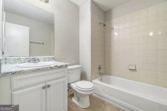 3 bedroom, 2 bathroom, 1,300 sq ft townhouse for rent at 6124 Dorsett Street, Douglasville, GA 30134 for $1,700 a month — photo 5