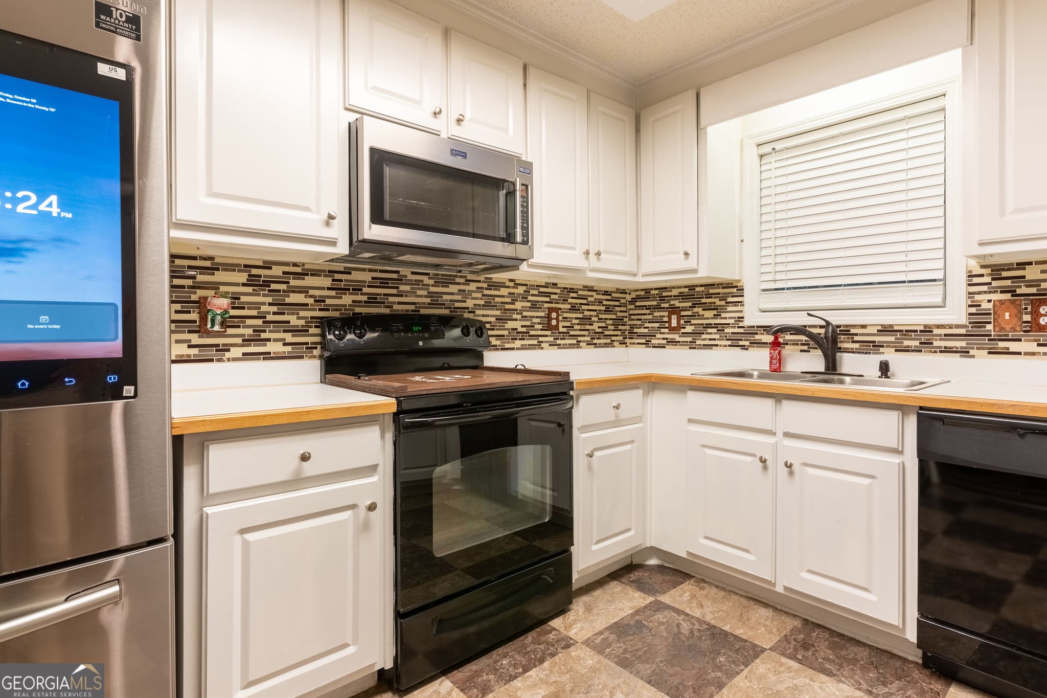 4 bedroom, 3 bathroom, 2,971 sq ft single family residence for sale at 155 River Forest Drive, Milledgeville, GA 31061 — photo 8