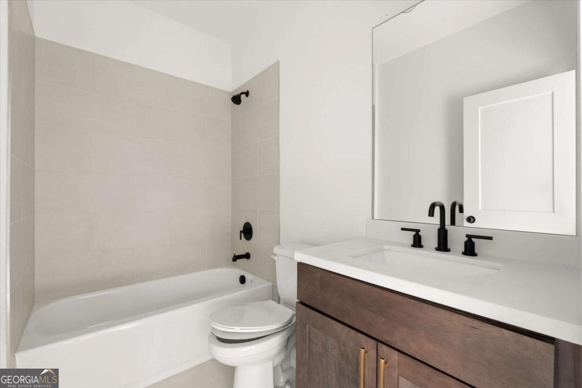 4 bedroom, 3.5 bathroom townhouse for sale at 437 Mezzo Lane 87, Alpharetta, GA 30009 — photo 6