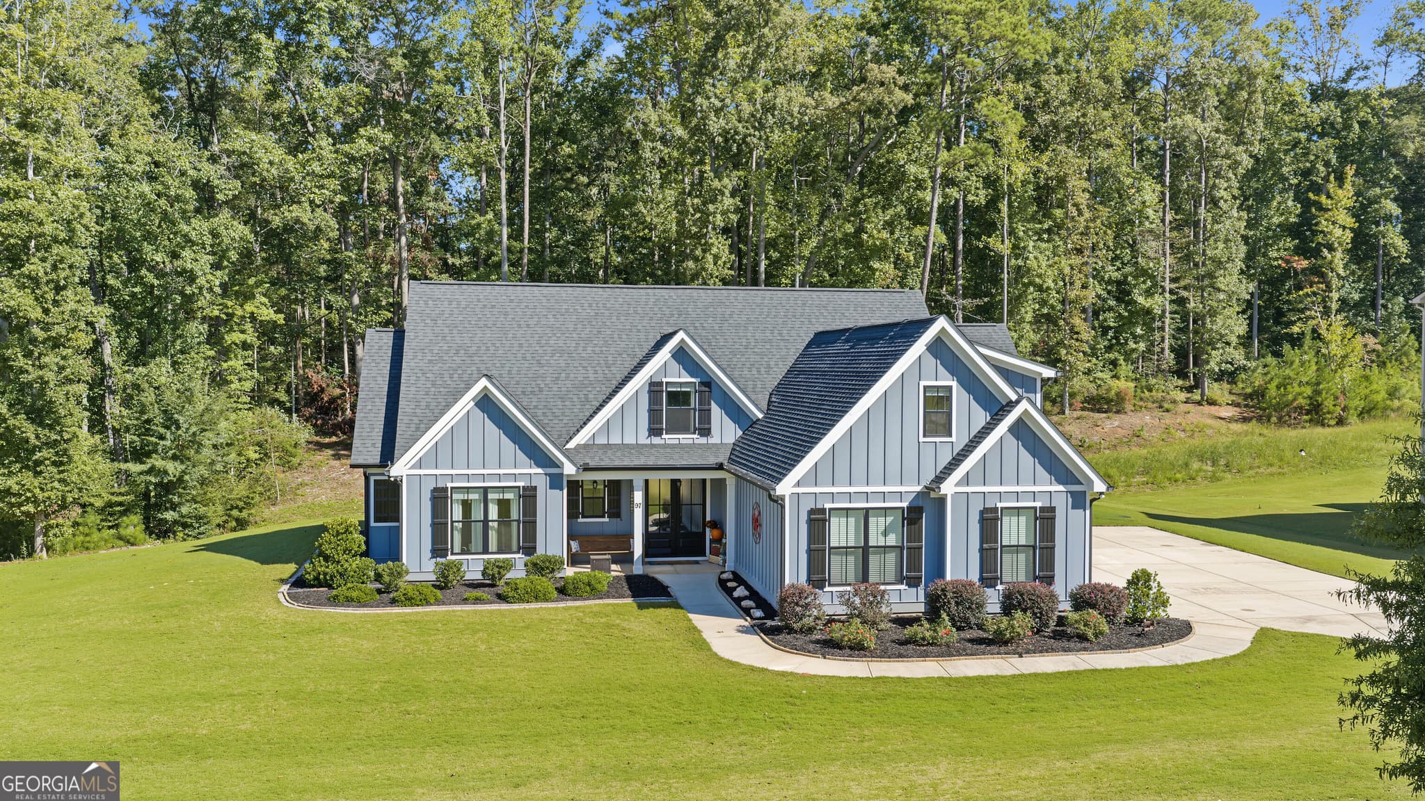 4 bedroom, 3.5 bathroom, 3,369 sq ft single family residence for sale at 97 Brinley Drive, Sharpsburg, GA 30277 — photo 2