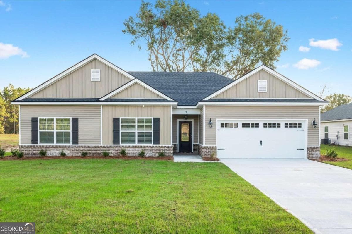4 bedroom, 2 bathroom, 1,600 sq ft single family residence sold at 38 Owens Road, Pembroke, GA 31321