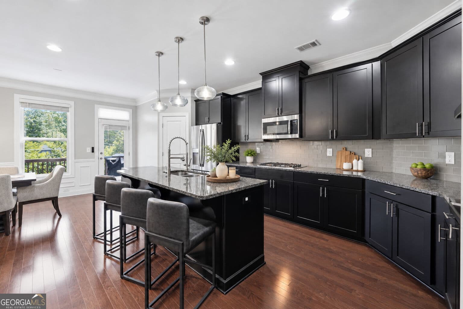 4 bedroom, 3.5 bathroom, 2,720 sq ft townhouse for sale at 3185 Quinn Place, Chamblee, GA 30341 — photo 7