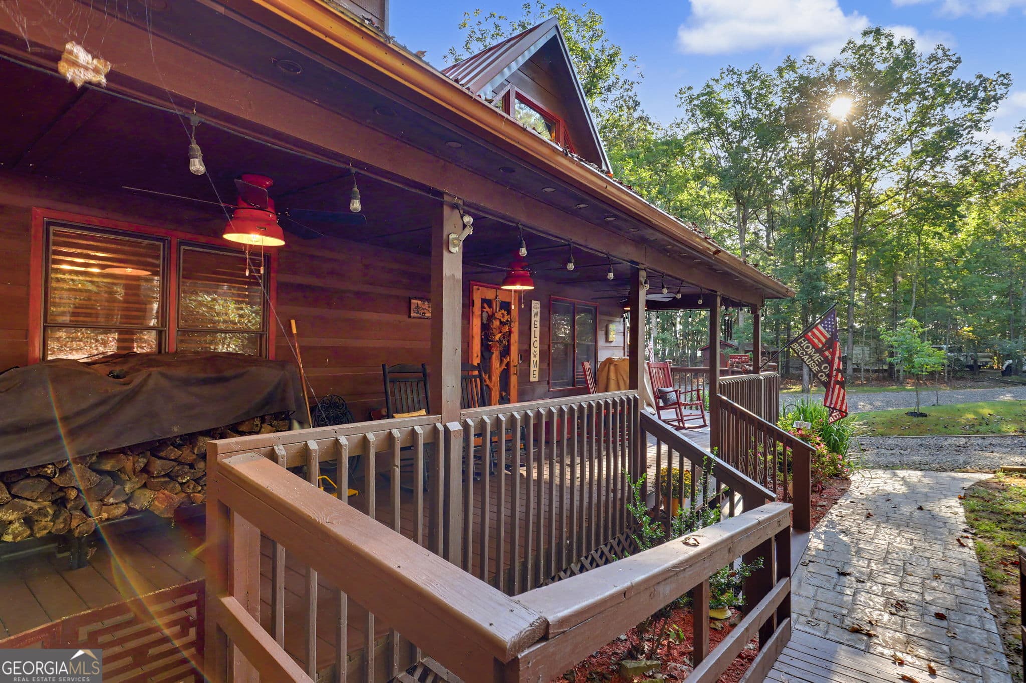 3 bedroom, 2.5 bathroom, 2,616 sq ft cabin,single family residence under contract at 540 Emerine Road, Blairsville, GA 30512 — photo 7