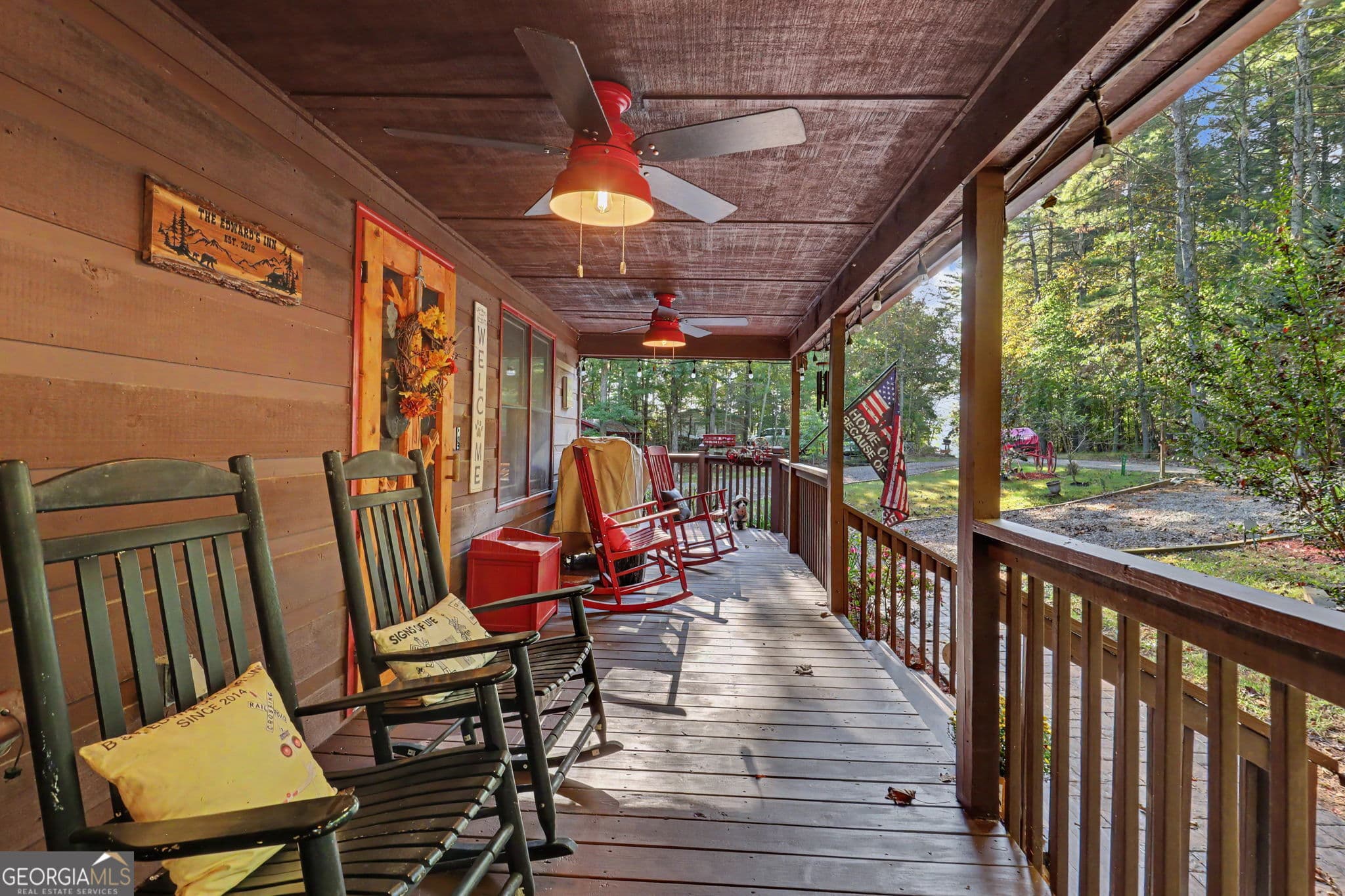 3 bedroom, 2.5 bathroom, 2,616 sq ft cabin,single family residence under contract at 540 Emerine Road, Blairsville, GA 30512 — photo 8