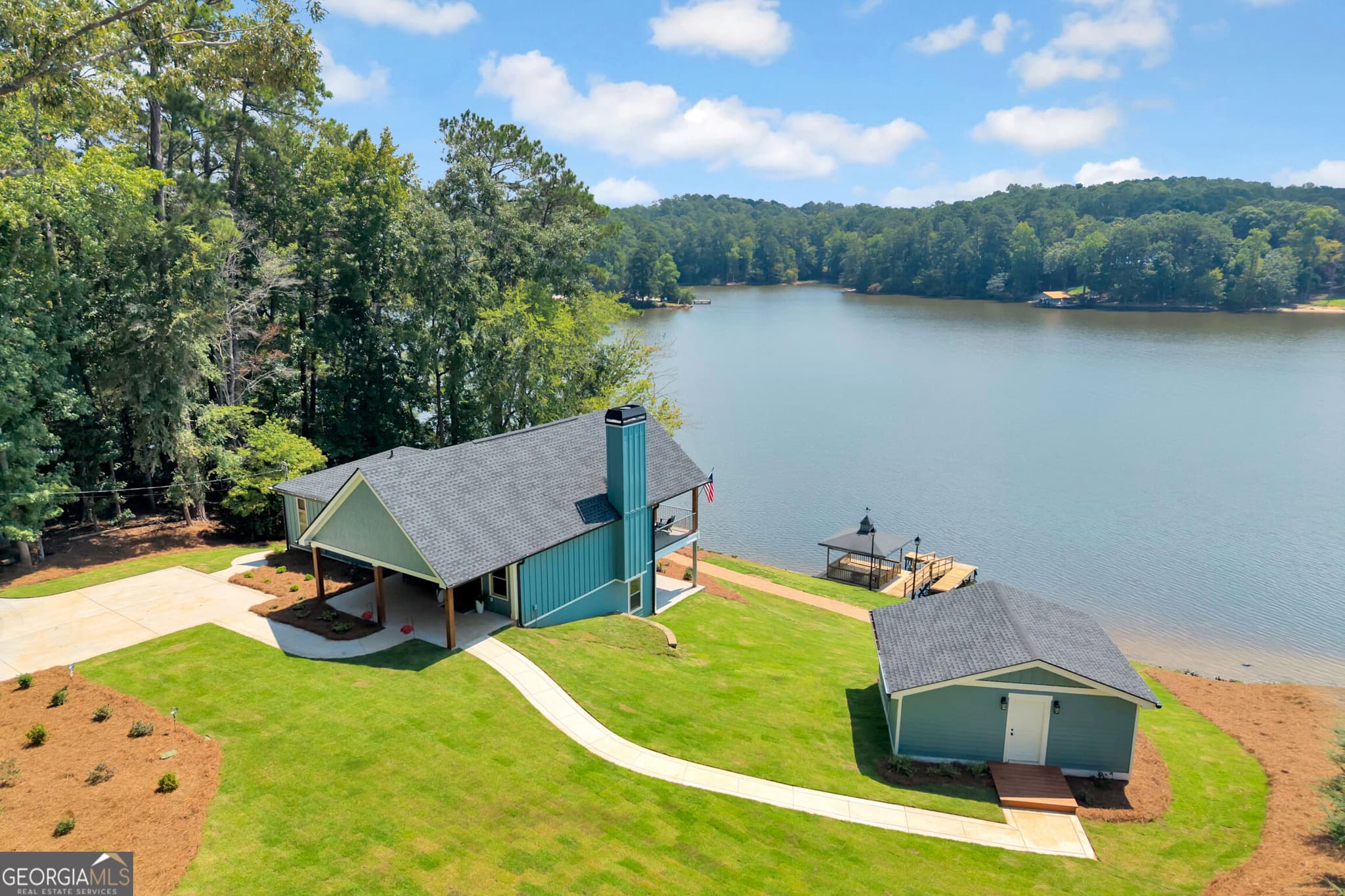 4 bedroom, 2.5 bathroom, 2,600 sq ft single family residence for sale at 216 Quail Trail, Jackson, GA 30233 — photo 10