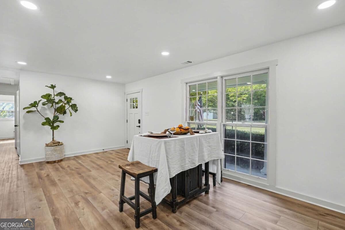 3 bedroom, 2 bathroom, 1,270 sq ft single family residence under contract at 503 Early Street, Springfield, GA 31329 — photo 9
