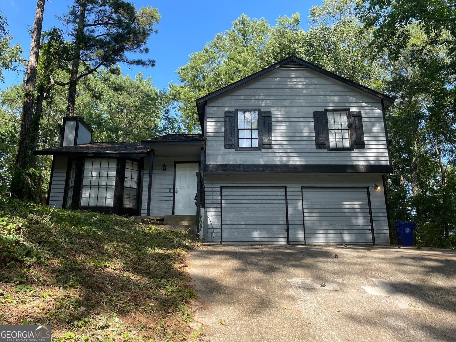 3 bedroom, 2 bathroom, 1,456 sq ft single family residence for sale at 4064 PANOLA WOODS Drive, Stonecrest, GA 30038