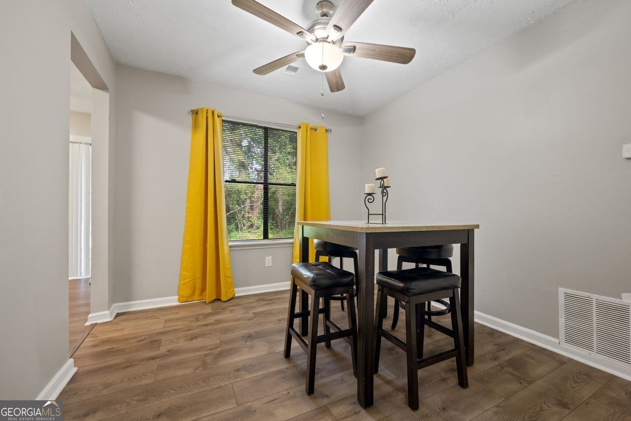 3 bedroom, 2 bathroom, 1,456 sq ft single family residence for sale at 4064 PANOLA WOODS Drive, Stonecrest, GA 30038 — photo 8