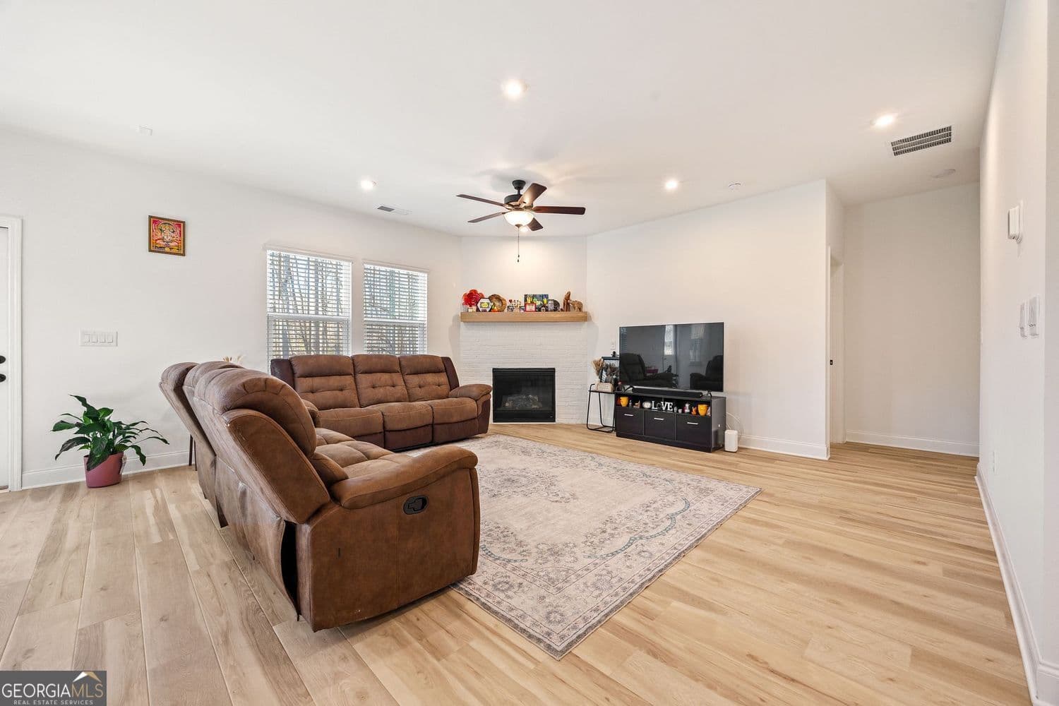 5 bedroom, 3 bathroom, 3,058 sq ft single family residence for sale at 1612 Tide Mill Road, Cumming, GA 30040 — photo 10