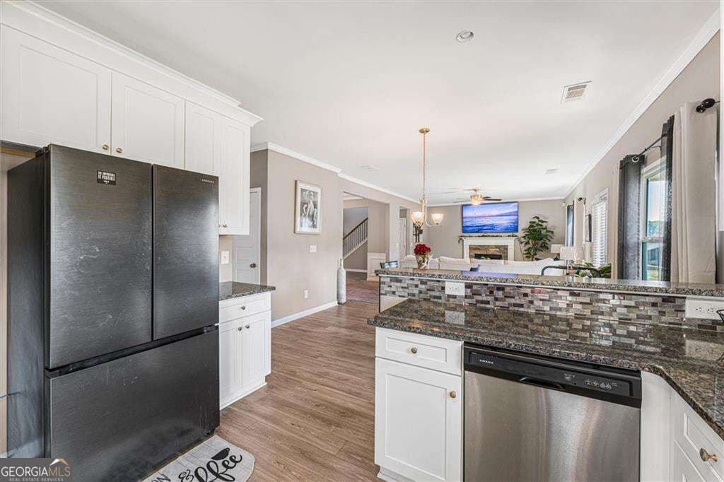 4 bedroom, 2.5 bathroom, 2,345 sq ft single family residence for sale at 298 Belmont Lane, Dallas, GA 30132 — photo 8