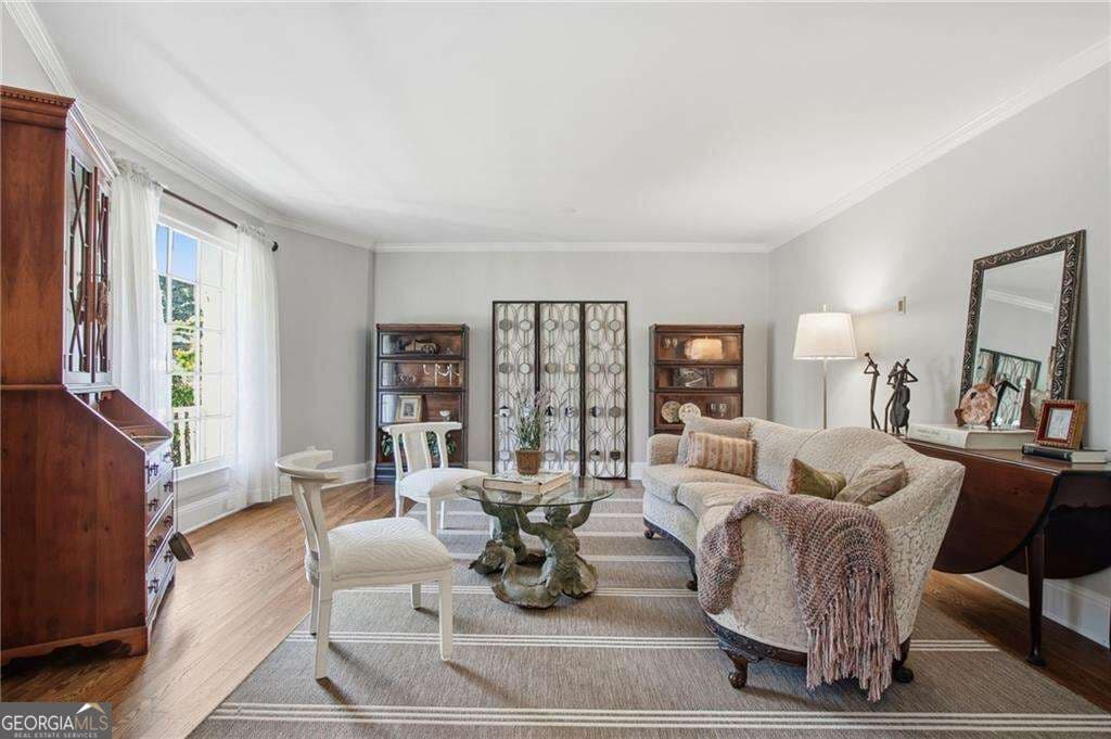 4 bedroom, 3.5 bathroom, 4,156 sq ft single family residence for sale at 5018 Trailridge Way, Dunwoody, GA 30338 — photo 7