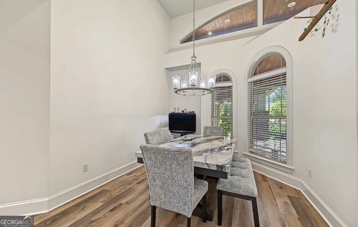 3 bedroom, 2.5 bathroom, 2,850 sq ft single family residence for sale at 1804 River Pointe Drive, Albany, GA 31701 — photo 9